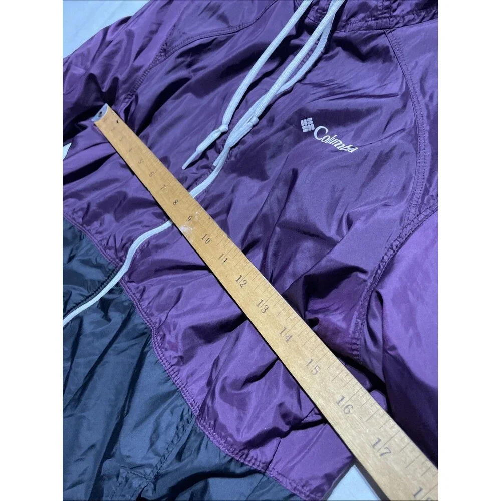 Columbia vintage sportswear